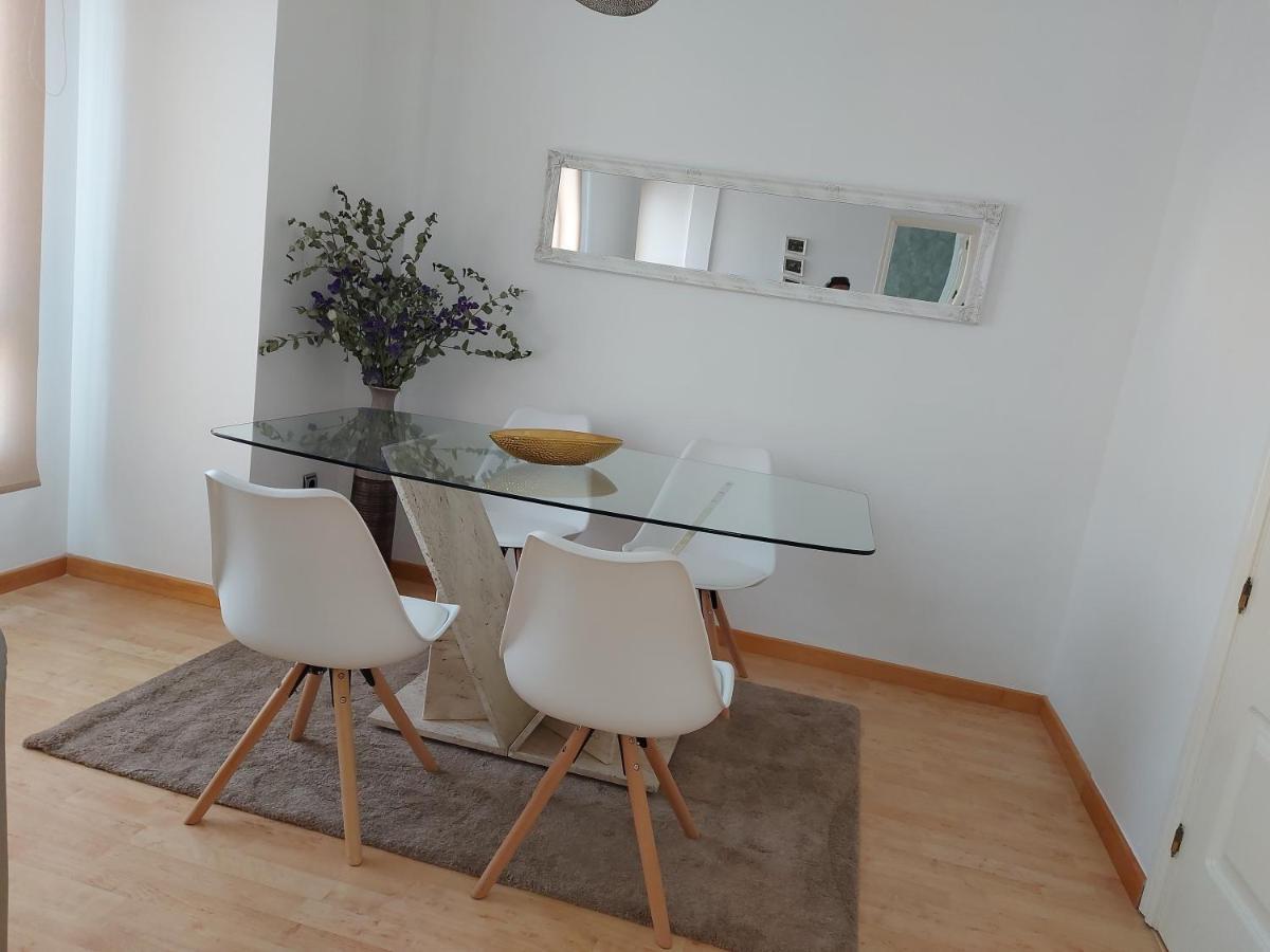 Apartamento Las Floritas マラガ エクステリア 写真